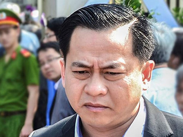 Vì sao Vũ 'nhôm' được mang quân hàm thượng tá?