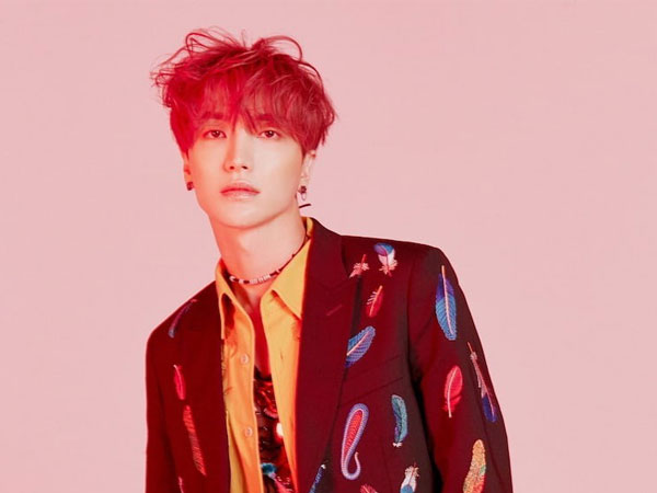 Xôn xao tin trưởng nhóm Super Junior bị viêm túi mật cấp tính, hủy hết lịch trình hậu phẫu thuật