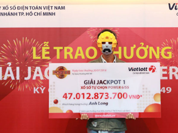 Anh xe ôm trong gia đình 21 người con trúng độc đắc 47 tỷ đồng