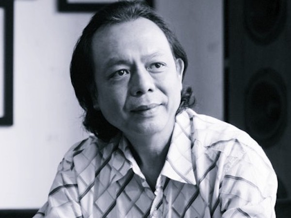 Đạo diễn Nguyễn Quang Dũng và dàn diễn viên Vbiz bàng hoàng trước sự ra đi của nghệ sĩ Thanh Hoàng