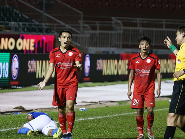 Sầm Ngọc Đức bị cấm thi đấu xuyên 2 mùa giải
