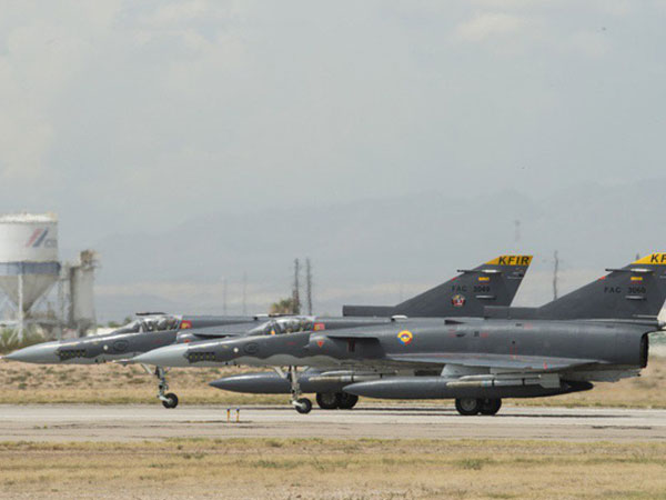 Thị trường tiêm kích secondhand 'nổi sóng' khi Kfir TC.10 Israel thực chiến cùng F-16 Mỹ