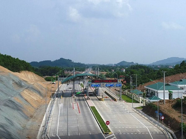 Vì sao nhiều dự án BOT giao thông bị kiến nghị tạm dừng?