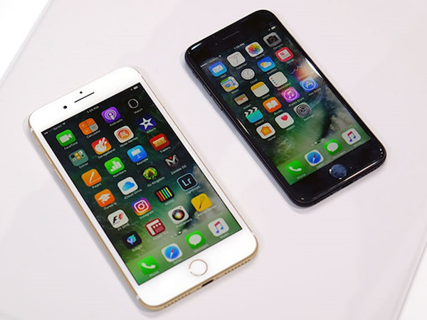 iPhone khóa mạng đồng loạt tăng giá nhờ code lạ