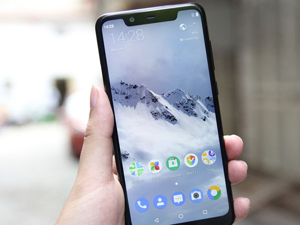 Loạt smartphone tầm trung đáng chú ý vừa về Việt Nam