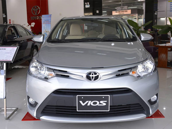 Sedan hạng B tại VN - nghịch lý của 'thùng tôn di động' Toyota Vios