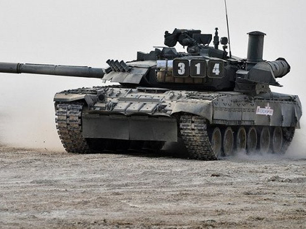 Báo Mỹ: 'Xe tăng T-80 của Nga không phải trò đùa'
