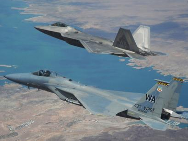 Tầm giám sát bất ngờ của radar chiến đấu cơ Nga-Mỹ