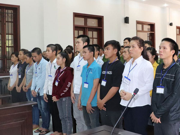 Xét xử 20 người gây rối trật tự công cộng ở Đồng Nai