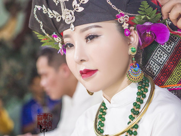 Cô đồng từng bị cô giáo chê sẽ không bao giờ thành công và câu trả lời sau gần 10 năm