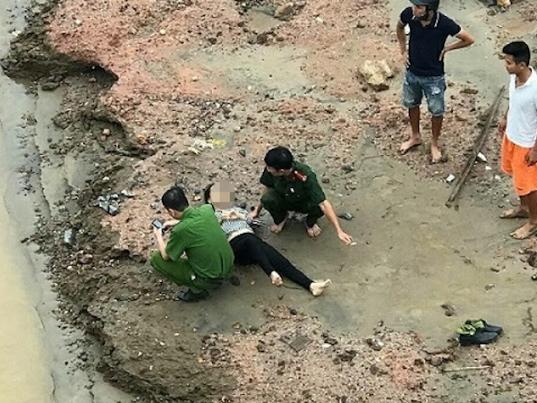 Dân mạng xôn xao việc thiếu úy cứu cô gái nhảy cầu tự vẫn ở Yên Bái
