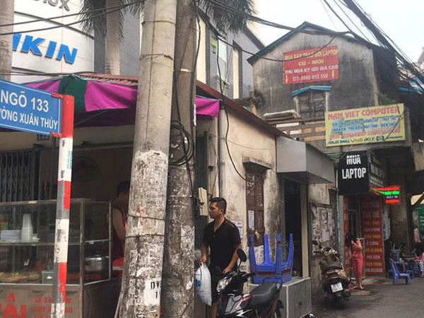 Hà Nội: Phát hiện thi thể cô gái trẻ trong nhà nghỉ sau 2 ngày đến thuê phòng