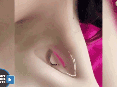 Rộ trào lưu thả cá vào xương quai xanh để đọ dáng chuẩn