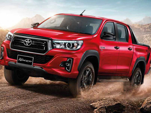 Tiết lộ mức giá của hai mẫu ô tô 7 chỗ đẹp ‘long lanh’ thuế 0% vừa về Việt Nam