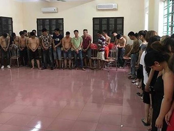 Đột kích trang trại phát hiện gần 50 đối tượng sử dụng ma túy