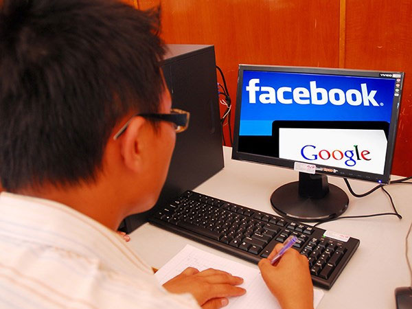 Kiếm 500 tỷ đồng từ Facebook, Google nhưng ‘quên’ thuế