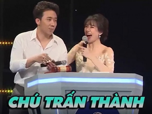 Giọng ca bí ẩn: Trấn Thành tuyên bố vợ không còn đẹp khi Hari Won hùa với thí sinh làm nhục chồng