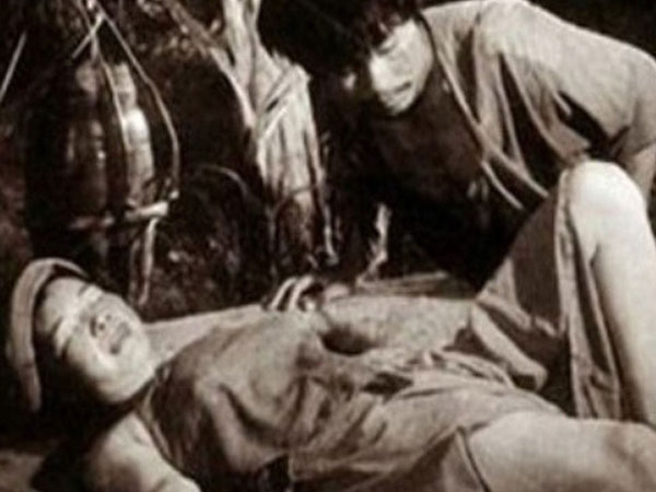 NSƯT Đức Lưu: Cảnh Chí Phèo lật yếm Thị Nở, chồng tôi bị hỏi 'vợ mày nhận bao nhiêu tiền đóng vai đó?'