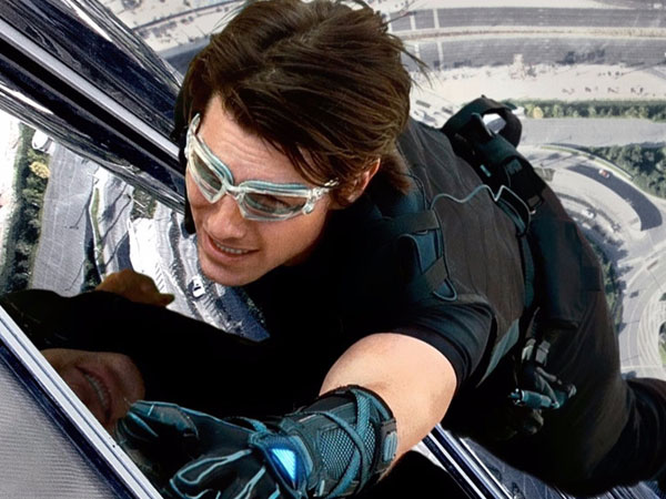 Từ một gã hề, Tom Cruise trở lại vị thế siêu sao như thế nào?