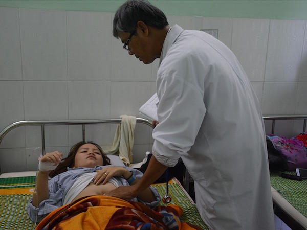 Cô giáo bị đánh thủng màng nhĩ yêu cầu giám định lại thương tích