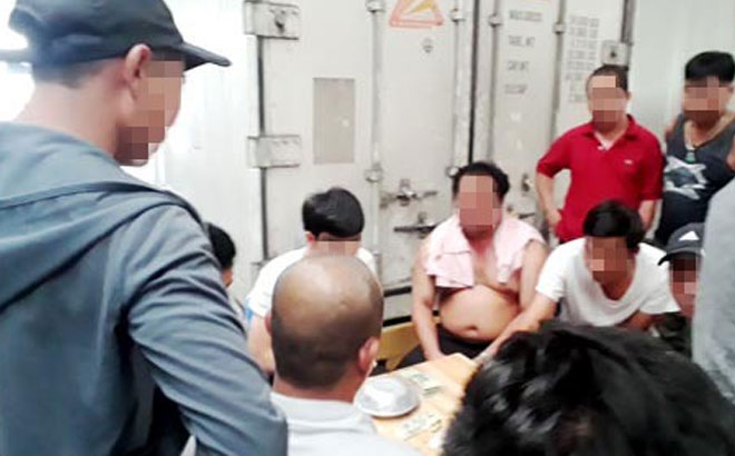 Bán mạng chở hàng sang Trung Quốc: Sa chân vào cạm bẫy