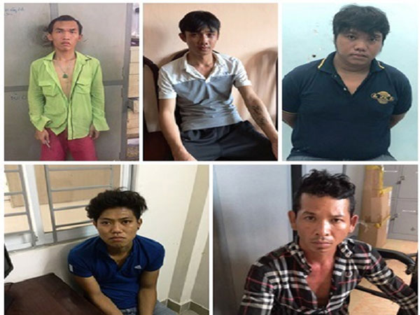 Bắt băng nhóm cực kỳ nguy hiểm đạp xe, rút dao kề cổ uy hiếp cướp tài sản