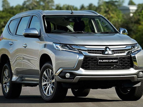 Đón 'tháng 7 cô hồn', hàng loạt mẫu ô tô đình đám giảm giá đến 200 triệu đồng
