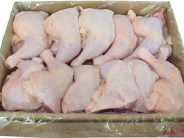 Gần 88.000 tấn thịt gà giá rẻ về Việt Nam