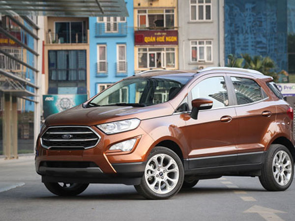 Giá xe Ford cập nhật tháng 8/2018: Ford Everest và Ford Ranger thế hệ mới sắp được bán