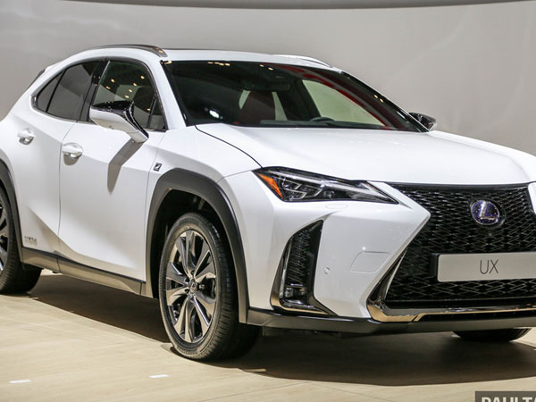 SUV hạng sang cỡ nhỏ Lexus UX 2019 lần đầu đến Đông Nam Á