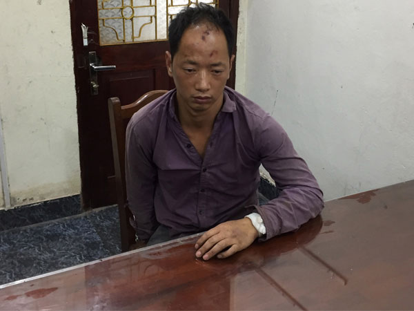 Khởi tố 2 đối tượng Trung Quốc cướp ở cây xăng, tông xe vào công an