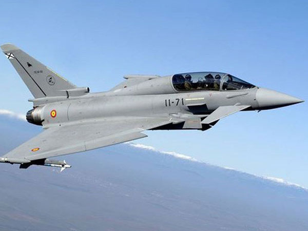 Chuyên gia Nga nói về vụ tiêm kích NATO phóng nhầm tên lửa