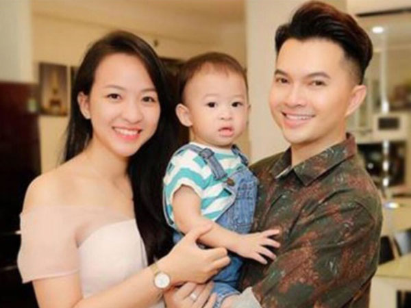 Sau hơn 1 năm 'úp mở', cuối cùng ca sĩ Nam Cường cũng chịu khoe ảnh cận mặt con trai