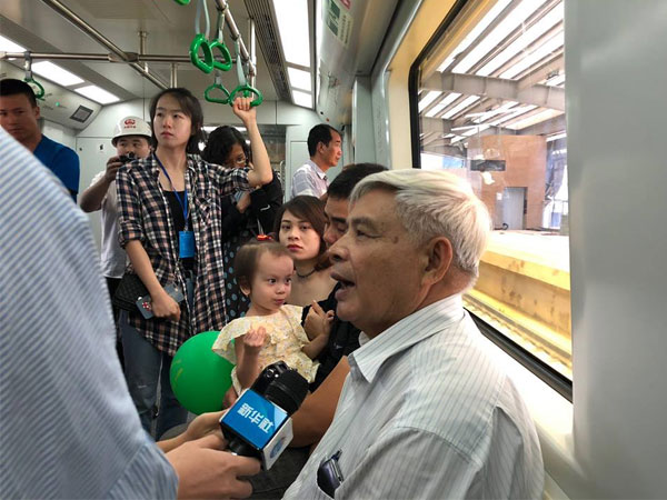 Người dân nói gì sau khi đi trải nghiệm tàu Cát Linh- Hà Đông?