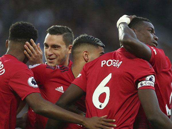 Pogba ghi bàn, Man Utd thắng trận mở màn Ngoại hạng Anh