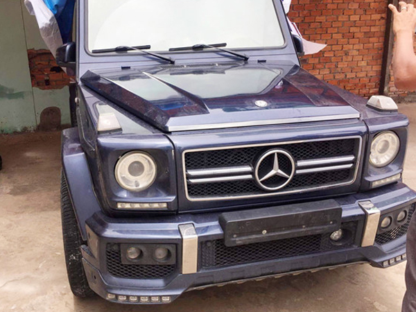 Mercedes Benz G55 mang biển số đỏ giả ở Cần Thơ có bị tịch thu?