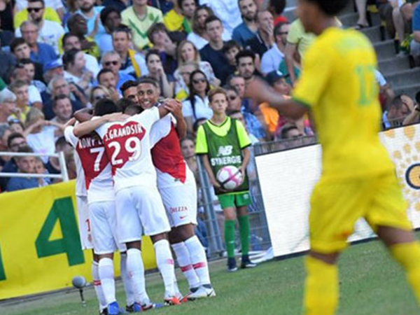 Monaco gửi lời thách thức sớm cho PSG