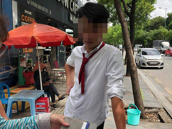 Tài xế taxi Vinasun bị tố chửi mắng, hành hung nữ hành khách