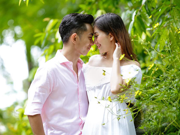 Vừa sinh con được tháng rưỡi, Khánh Thi tâm trạng bất ổn khiến fan lo lắng cho cuộc hôn nhân với Phan Hiển