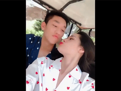 Bạn gái mới gây tranh cãi khi đăng clip hôn cầu thủ Trọng Đại