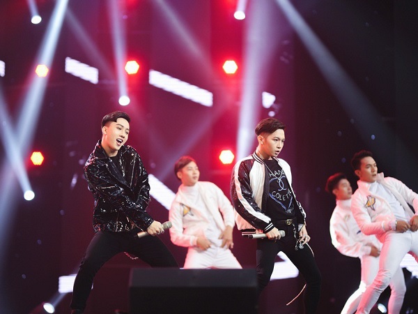 Giọng hát Việt tập 13: Cặp song ca duy nhất còn lại của The Voice 2018 tới từ team Noo phải dừng chân