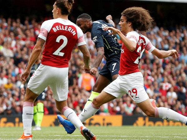 Man City đánh bại Arsenal trong ngày Emery ra mắt Ngoại hạng Anh