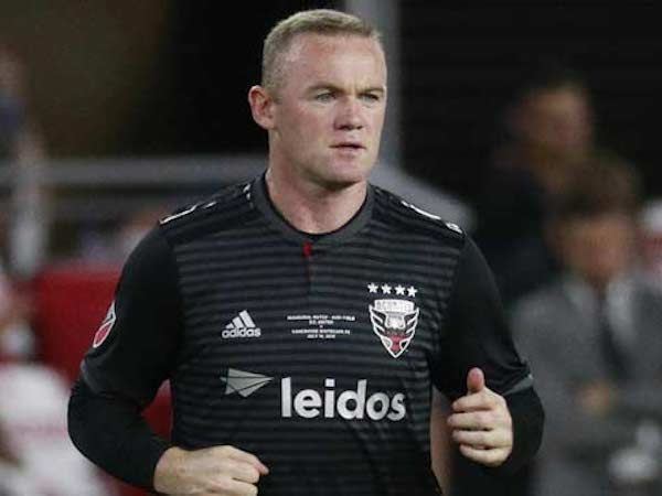 Siêu nhân Rooney: Cản phá như thần, kiến tạo phút 90+6 cứu nguy mùa giải
