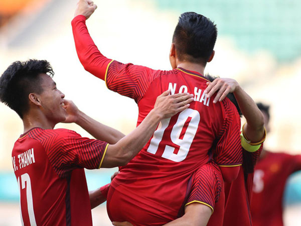 HLV U23 Pakistan thán phục, ca ngợi U23 Việt Nam 'rất mạnh'