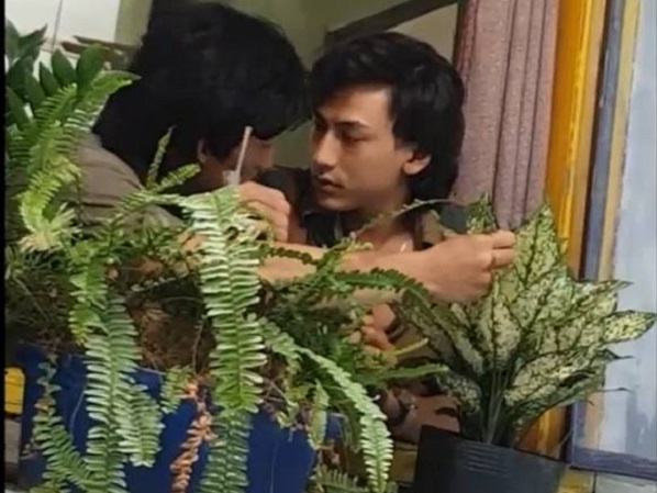 Rò rỉ nụ hôn đồng tính, Issac lần đầu lên tiếng về tin đồn 'phim giả tình thật' với bạn diễn trong Song Lang