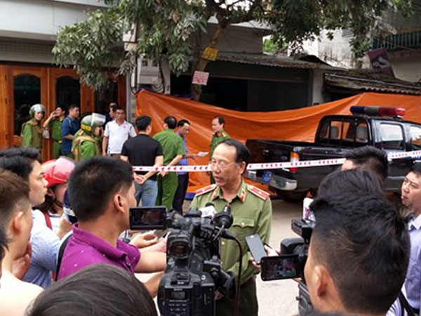 Camera ghi hình nghi phạm xả súng bắn chết 2 vợ chồng