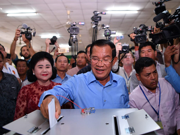 Đảng của ông Hun Sen giành tất cả 125 ghế trong quốc hội Campuchia