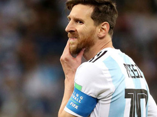 Messi nghỉ thi đấu cho Argentina đến hết năm 2018