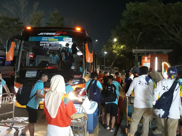 Tuyển nữ Việt Nam đổi nơi đóng quân vì làng thể thao ASIAD hết chỗ ở