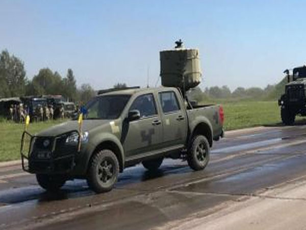 Ukraine khoe radar tối tân Mỹ trong Ngày độc lập